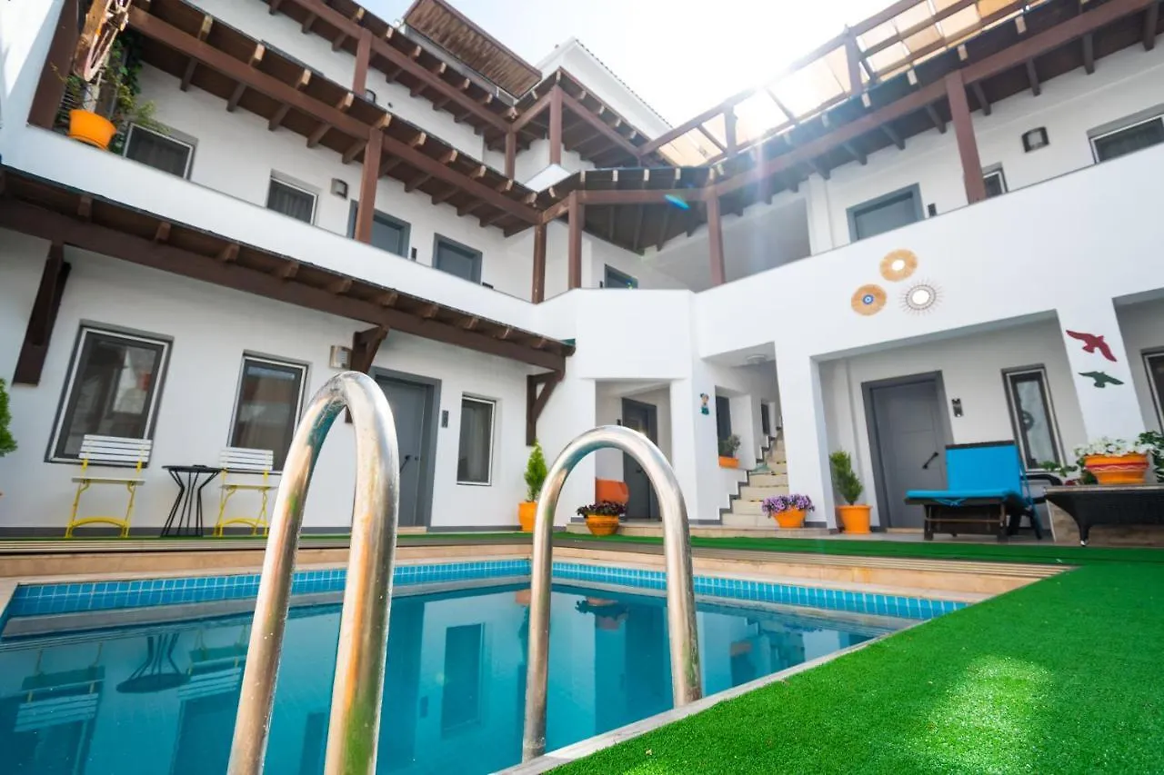 7 Art Feslegen Hotel By Egeos Bodrum